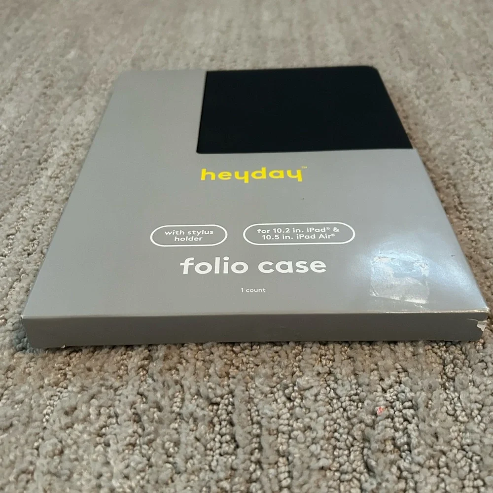 Heyday Black Folio Case for Apple 10.2” iPad and 10.5” iPad Air. NIB.